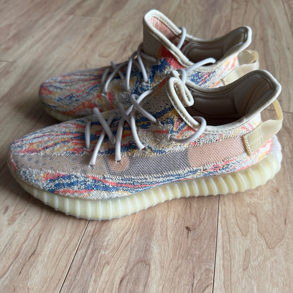 adidas Yeezy Shoes